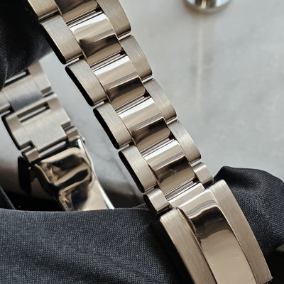 Швейцарские часы Rolex Cosmograph Daytona White Gold