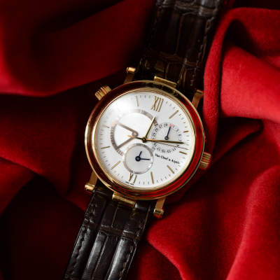 Швейцарские часы Van Cleef & Arpels Monsieur Calendar