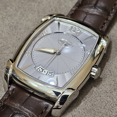 Швейцарские часы Parmigiani Fleurier Kalpa XL Quantieme