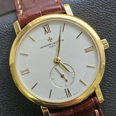 Швейцарские часы Vacheron Constantin Patrimony Classique Small Seconds