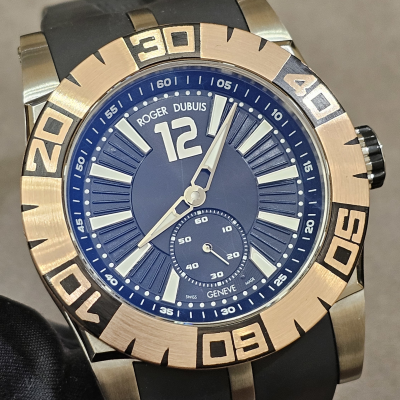 Швейцарские часы Roger Dubuis Easy Diver