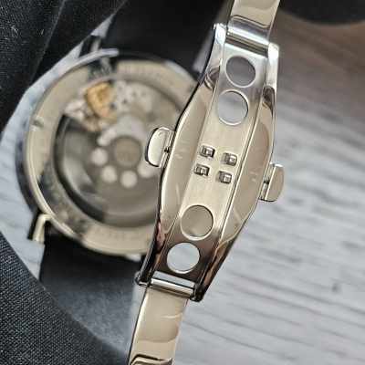 Швейцарские часы Alain Silberstein Krono TITANIUM