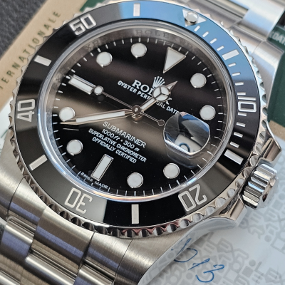 Швейцарские часы Rolex Submariner Date Швейцарские часы Rolex Submariner Date