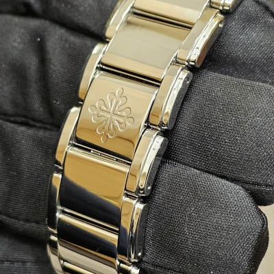 Швейцарские часы Patek Philippe Twenty 4