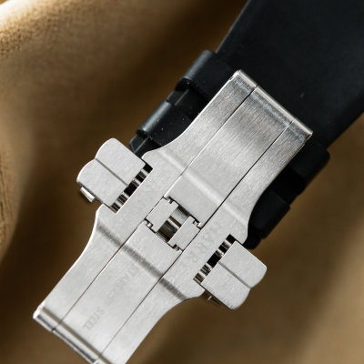 Швейцарские часы Harry Winston Ocean Sport Zalium