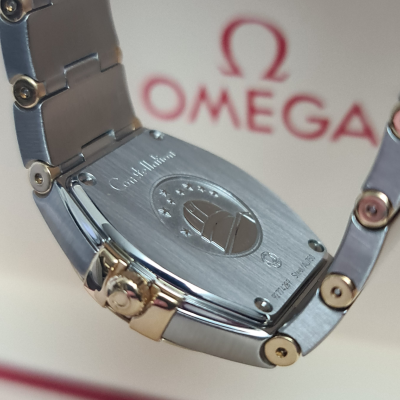Швейцарские часы Omega Constellation Manhattan 24 mm