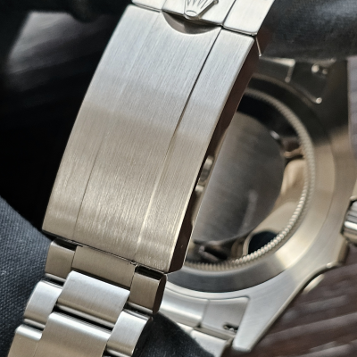 Швейцарские часы Rolex SUBMARINER DATE 41