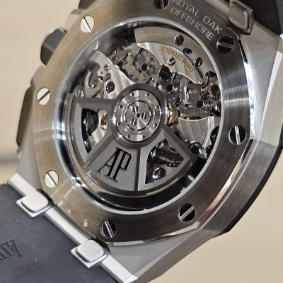 Швейцарские часы Audemars Piguet ROYAL OAK OFFSHORE CHRONOGRAPH