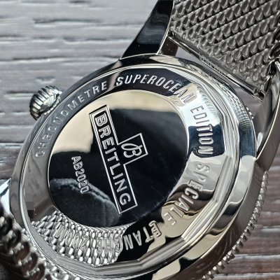 Швейцарские часы Breitling Superocean Héritage II