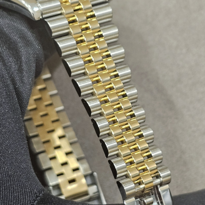 Швейцарские часы Rolex Datejust 41mm Two-Tone