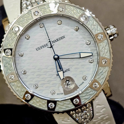 Швейцарские часы Ulysse Nardin Lady Diver