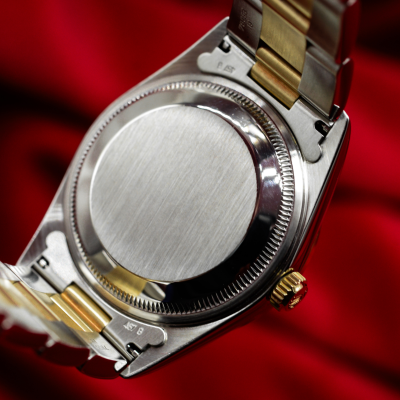 Швейцарские часы Rolex Oyster Perpetual Date