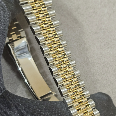 Швейцарские часы Rolex Datejust 41mm Two-Tone