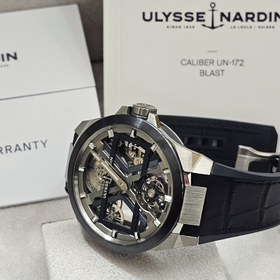 Швейцарские часы Ulysse Nardin Executive Blast Tourbillon Automatic 45 mm