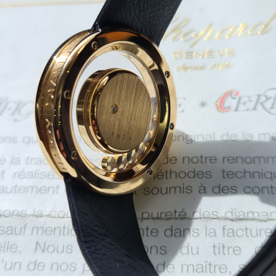 Швейцарские часы Chopard HAPPY DIAMONDS
