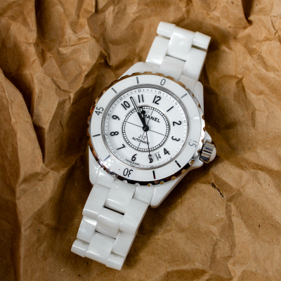 Швейцарские часы Chanel J-12 Ceramic 38 mm