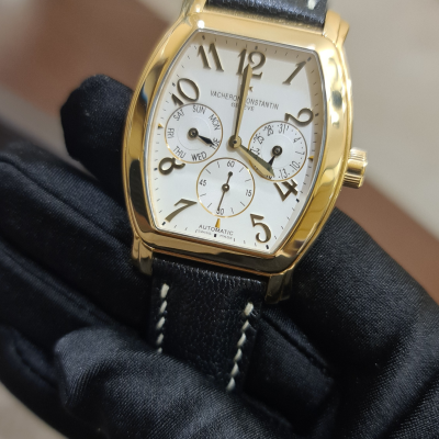 Швейцарские часы Vacheron Constantin Malte Tonneau Day & Date Royal Eagle