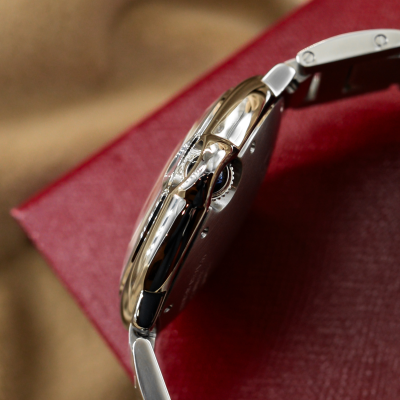 Швейцарские часы Cartier Ballon Bleue