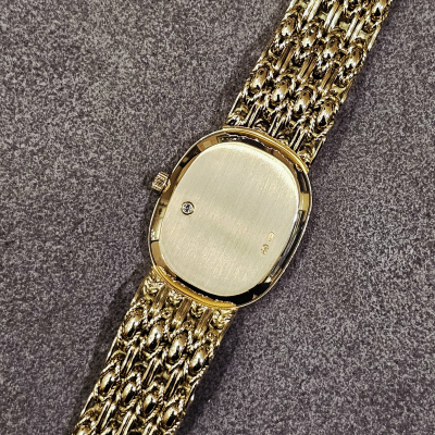 Швейцарские часы Patek Philippe Golden Ellipse