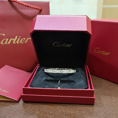 Браслет No name  в стиле Cartier LOVE DIAMOND-PAVED