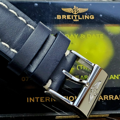 Швейцарские часы Breitling Transocean