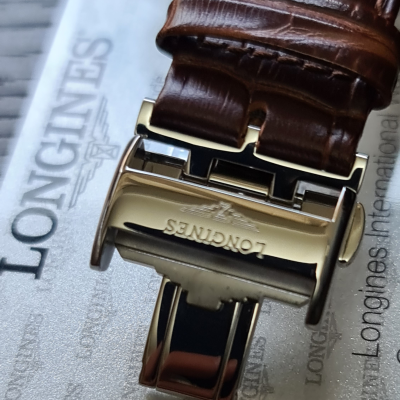 Швейцарские часы Longines Conquest