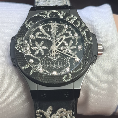 Швейцарские часы Hublot Big Bang Broderie Ceramic 41 mm