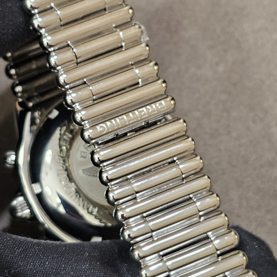 Швейцарские часы Breitling Chronomat