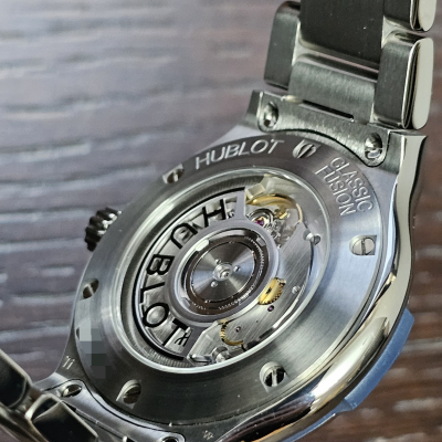 Швейцарские часы Hublot Classic Fusion