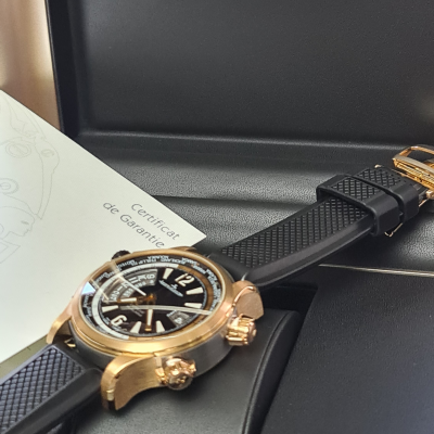 Швейцарские часы Jaeger-LeCoultre  Master Compressor Extreme W-Alarm 46 Valentino Rossi