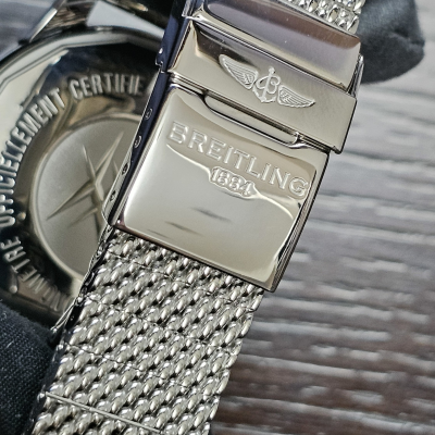 Швейцарские часы Breitling Transocean Day & Date