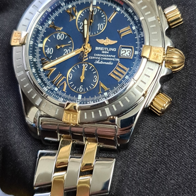 Швейцарские часы Breitling Chronomat Evolution