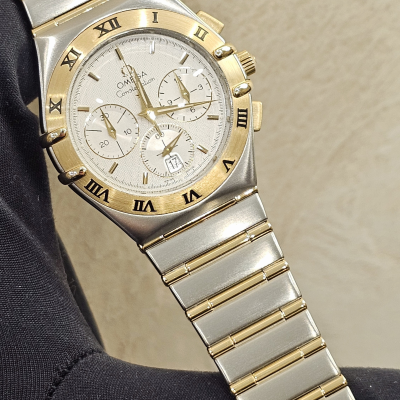 Швейцарские часы Omega Constellation Chronograph