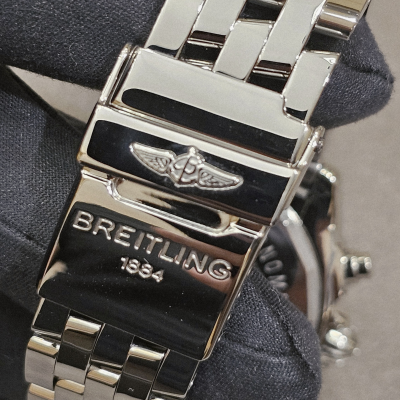 Швейцарские часы Breitling Cockpit Chronograph