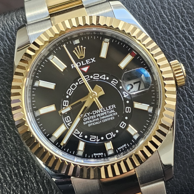 Швейцарские часы Rolex Sky-Dweller 42 mm