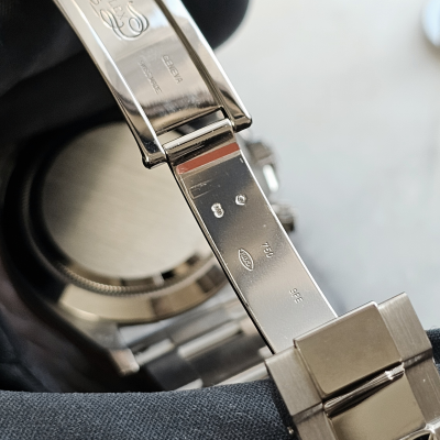 Швейцарские часы Rolex Cosmograph Daytona White Gold