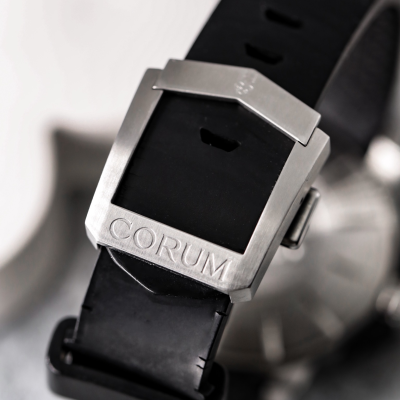 Швейцарские часы Corum Admiral`s Cup Competition 40mm