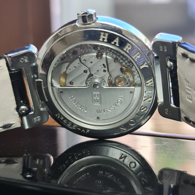 Швейцарские часы Harry Winston Premier