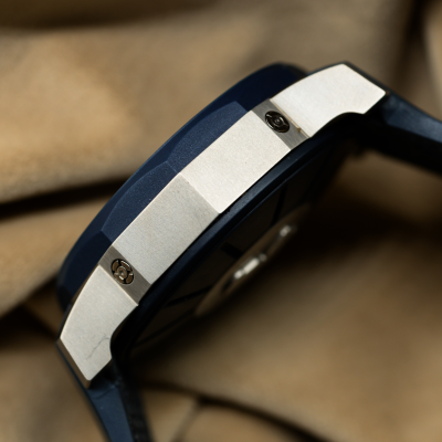 Швейцарские часы Corum Admiral`s Cup Tides 48mm