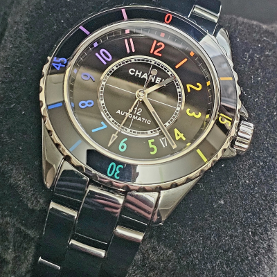 Швейцарские часы Chanel J12 Electro