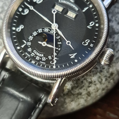 Швейцарские часы Chronoswiss Lunar Triple Date