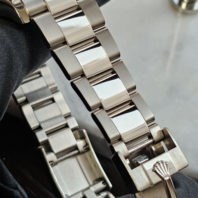 Швейцарские часы Rolex Cosmograph Daytona White Gold