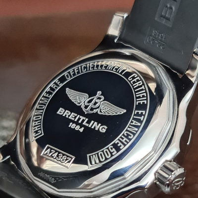Швейцарские часы Breitling Colt 44 mm