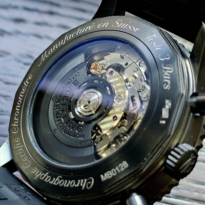Швейцарские часы Breitling Navitimer 01