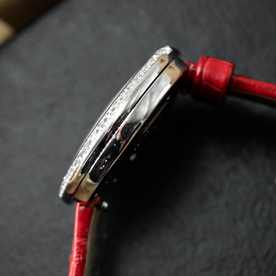 Швейцарские часы Piaget Possession