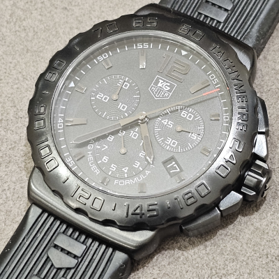 Швейцарские часы Tag Heuer Formula 1 Chronograph 42 mm