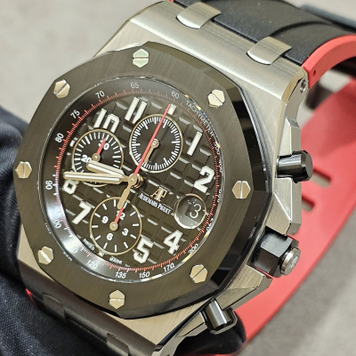 Швейцарские часы Audemars Piguet ROYAL OAK OFFSHORE CHRONOGRAPH