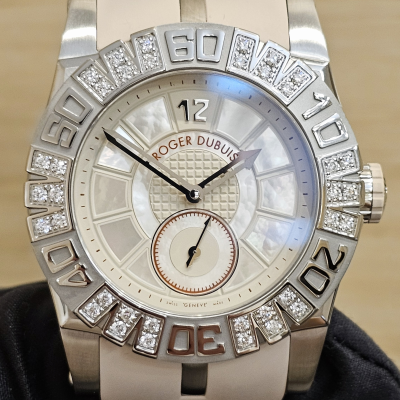 Швейцарские часы Roger Dubuis Easy Diver Ladies