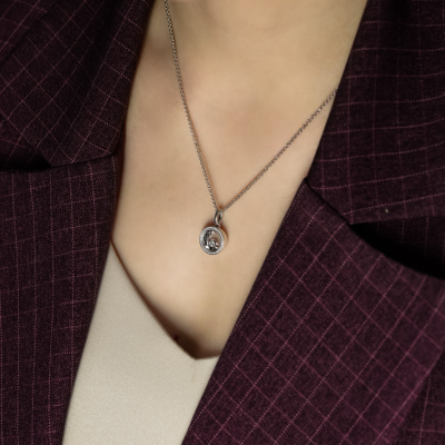 Подвеска Chopard Very White Gold Round Diamond Pendant Подвеска Chopard Very White Gold Round Diamond Pendant