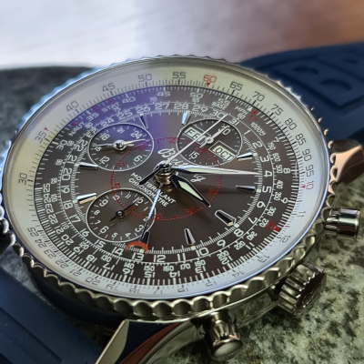 Швейцарские часы Breitling Navitimer Montbrillant